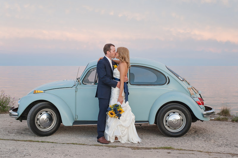 Leah McFarlane Photography LLC - Wedding photographer in Algoma