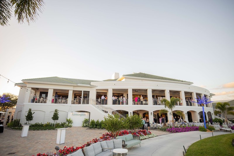 Kensington Golf & Country Club - Golf course in Naples