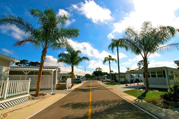Sarasota Sunny South, a 55+ RV Resort