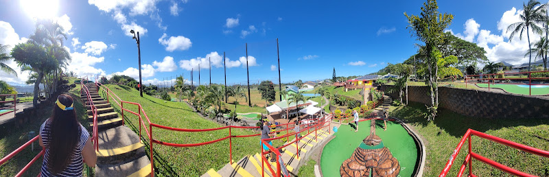 Bay View Mini-Putt and Zipline
