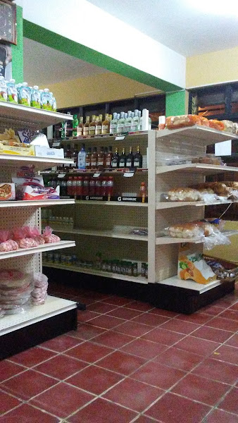 Super Max - Supermarket in C. Paul Harris