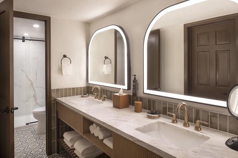 The Scottsdale Resort and Spa, Curio Collection by Hilton photo