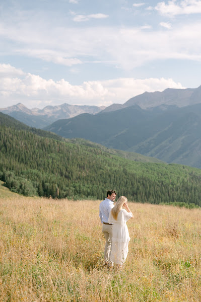 Jacie Marguerite Fine Art Photographer - Wedding photographer in Aspen