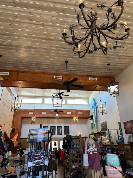 Campe’ Diem & The Backwoods Bar - Bar in Broken Bow