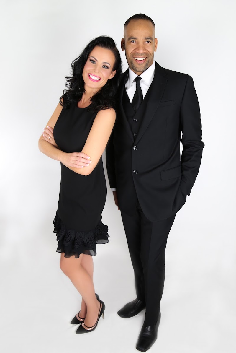 Christian and Shana Bailey - Chicago Title Insurance Company - Insurance agency in Palm Springs