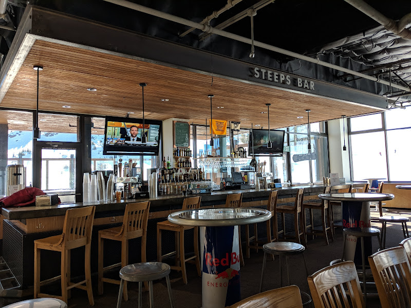 Steeps Bar - Bar in Mammoth Lakes