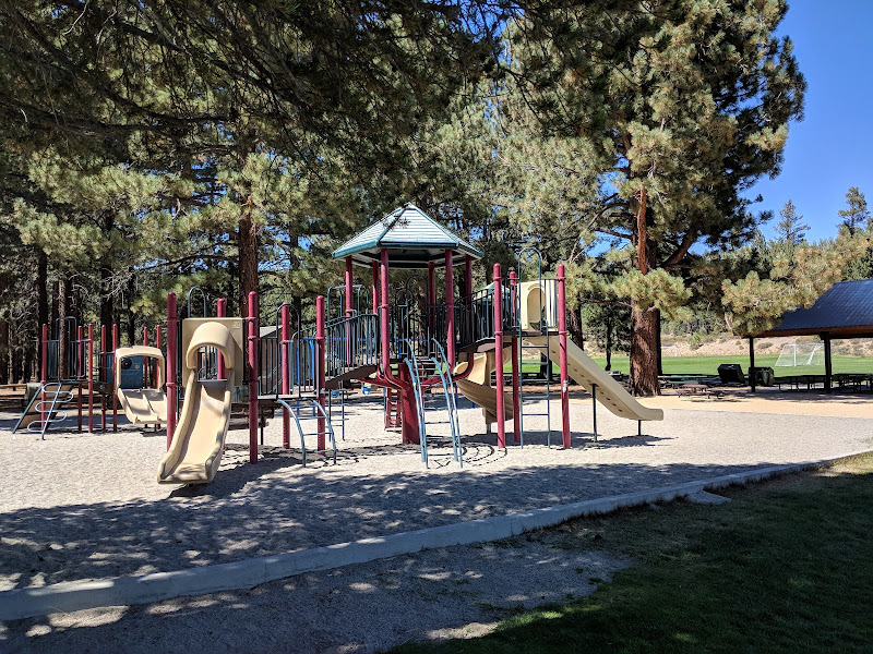 Shady Rest Park - Tourist attraction in Mammoth Lakes