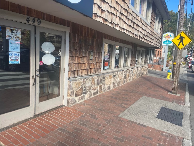 The Flying Pig - Bakery in Gatlinburg