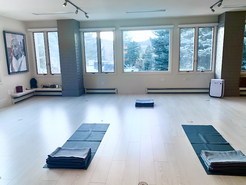 Iyengar Yoga Aspen - Yoga studio in Aspen