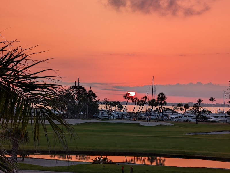Mediterranean Plaza - Shopping mall in Longboat Key