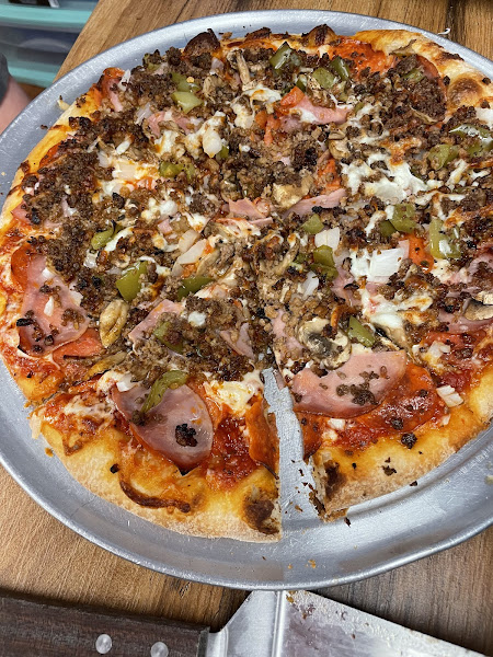 Moondog's Pizza & Dinner - Pizza restaurant in Sedona