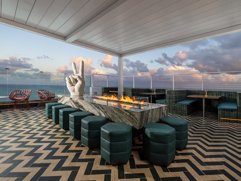 Nubé Rooftop - Cocktail bar in Fort Lauderdale
