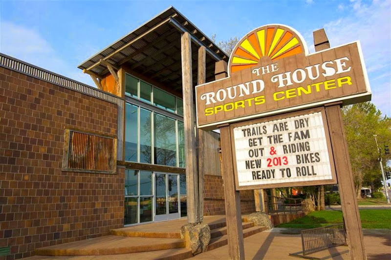 Round House Ski and Sports Center - Ski shop in Bozeman