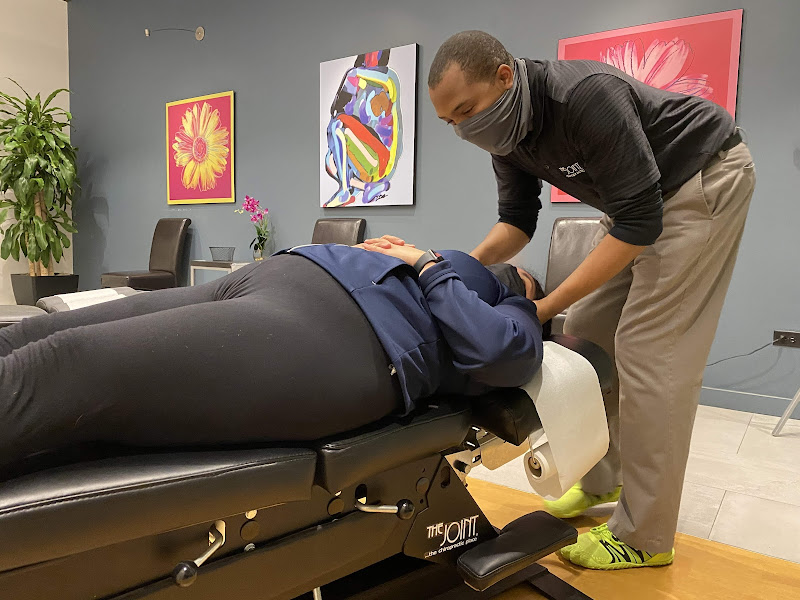 The Joint Chiropractic - Chiropractor in Chicago
