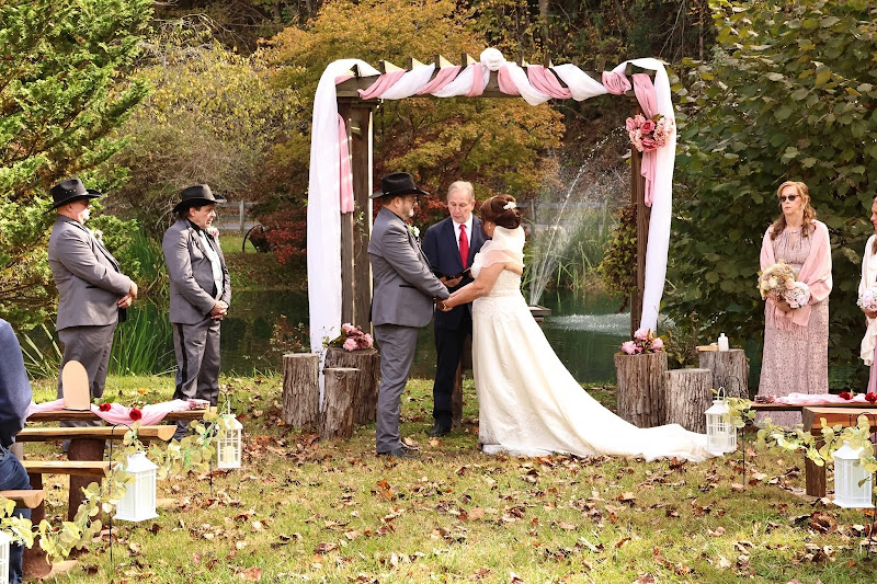 Historic Seaton Springs Farm - Wedding venue in Sevierville