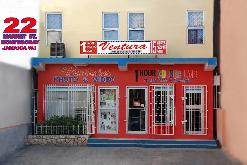 Ventura Photo & Video Service - Wedding photographer in Montego Bay