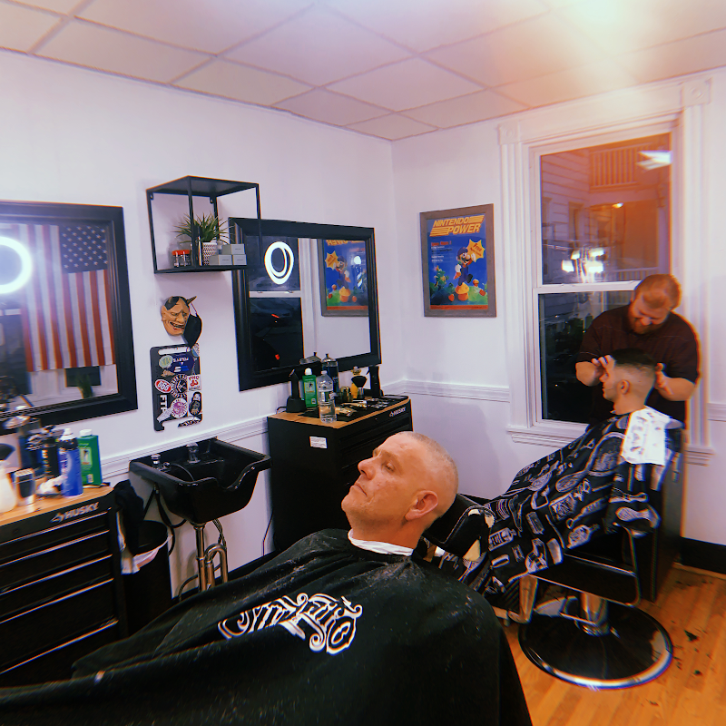 UNDERDOG BARBERSHOP - Barber shop in Portland