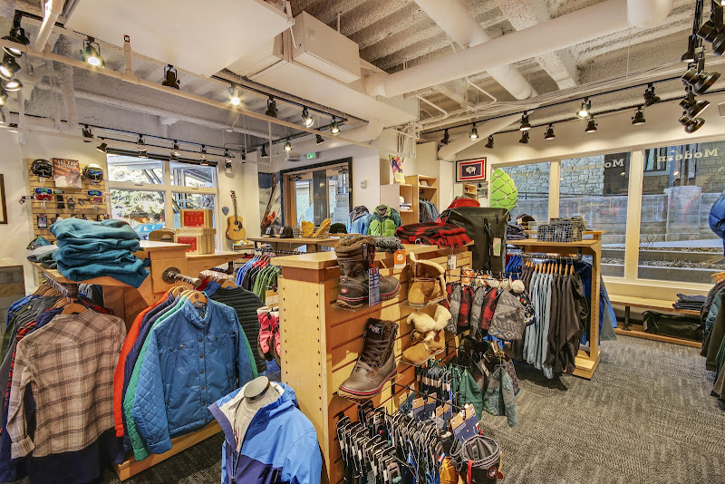 Stio Mountain Studio - Teton Village - Outdoor clothing and equipment shop in Teton Village