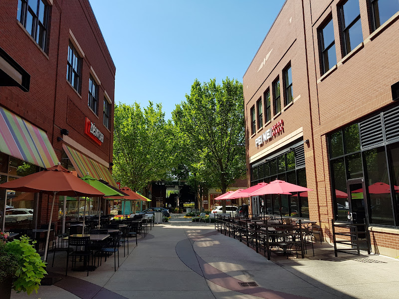 Hill Center Green Hills