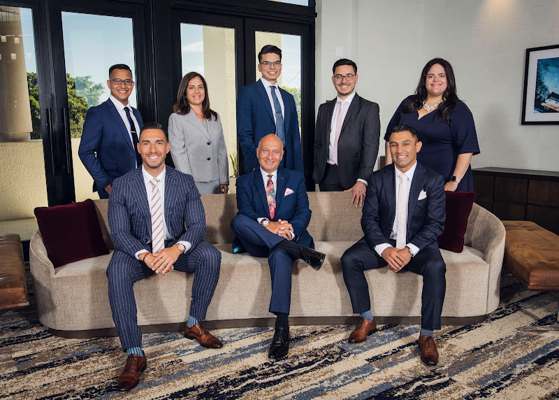 Guerra Wealth Advisors - Miami Financial Advisors