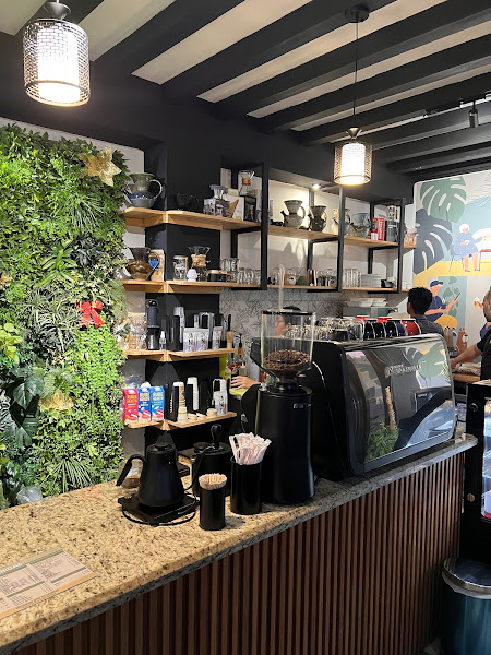 Café Perro Barista - Coffee shop in C. 474