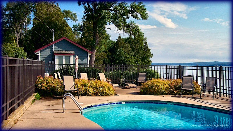Cliff Dwellers Resort - Resort hotel in Sturgeon Bay