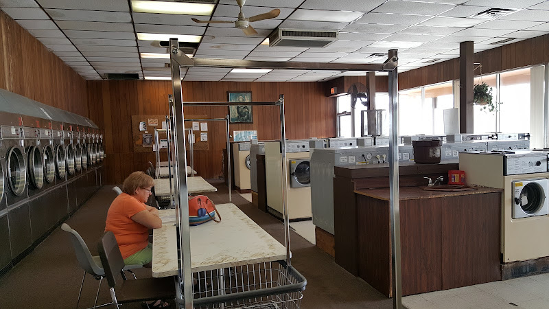Village Clean Laundry (formerly-Clean Machine)