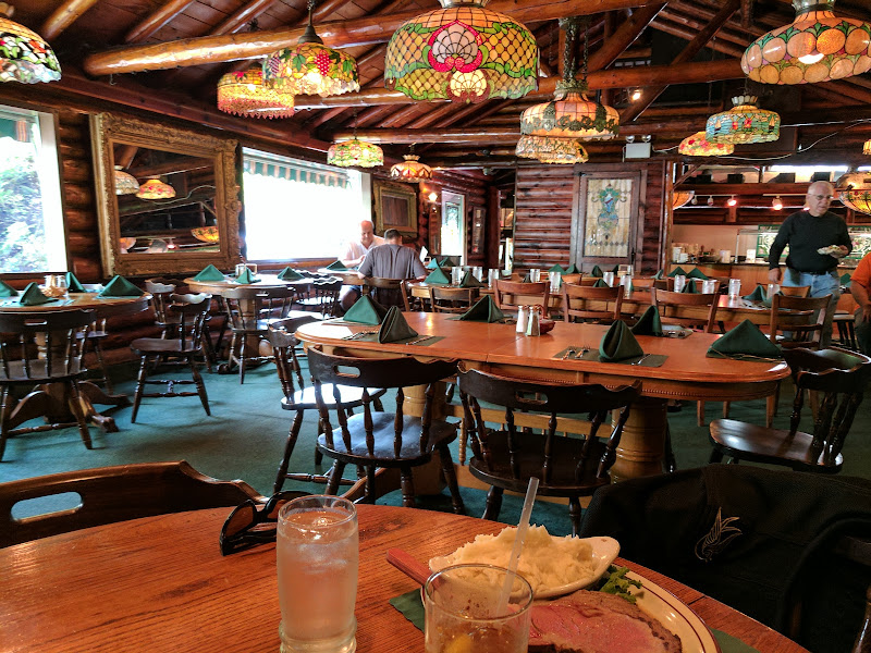 Georges Restaurant - Steak house in Lake George
