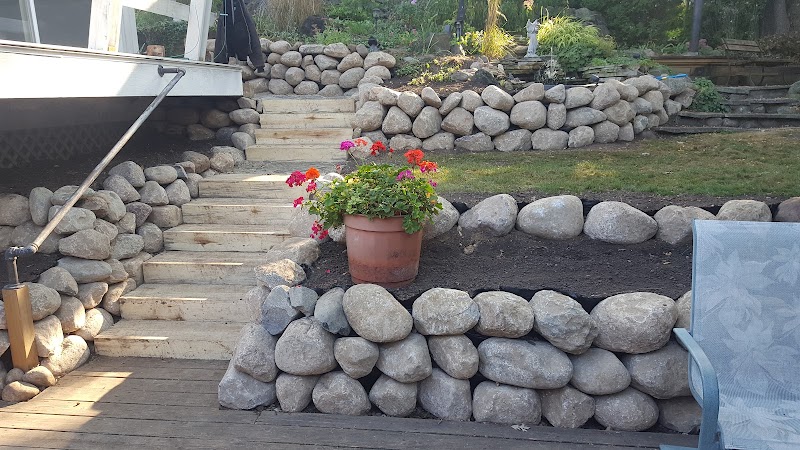 B & J Tree & Landscape Service - Landscaper in Lake Geneva