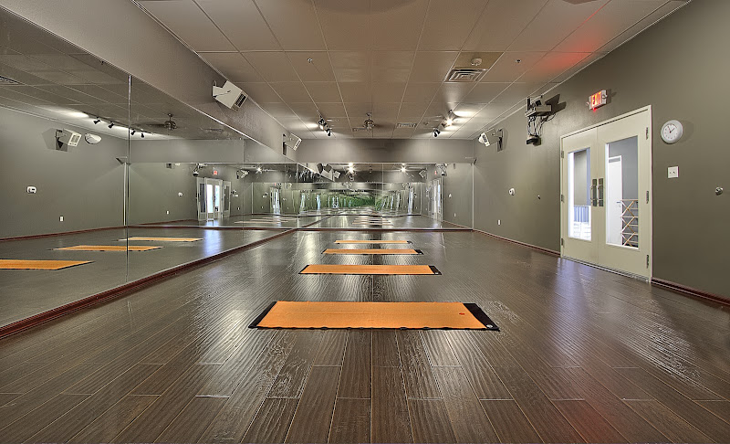 Power Yoga + Pilates + Fitness