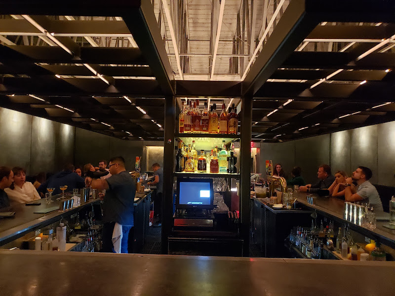 Truss & Twine - Cocktail bar in Palm Springs