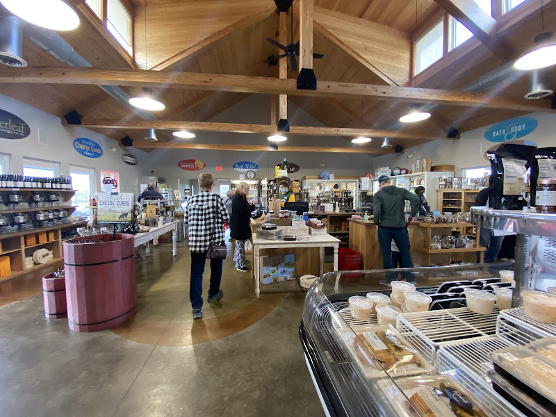 Renard's Cheese - Cheese shop in Sturgeon Bay