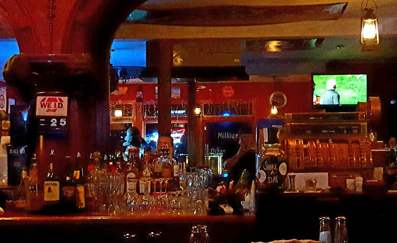 Milkies Pizza & Pub