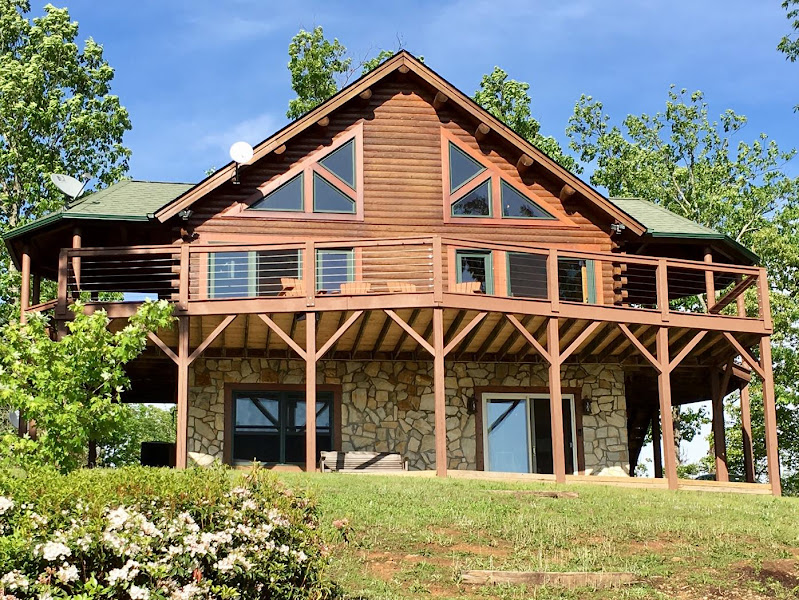 The Overlook at Lake Lure, LLC - Vacation home rental agency in Lake Lure