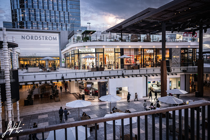 Westfield Century City - Shopping mall in Los Angeles