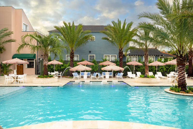 The Garden District Hotel