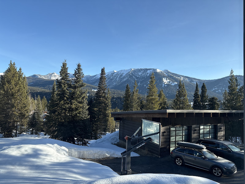 Natural Retreats- Big Sky
