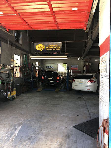 Rey's Auto Repair Shop