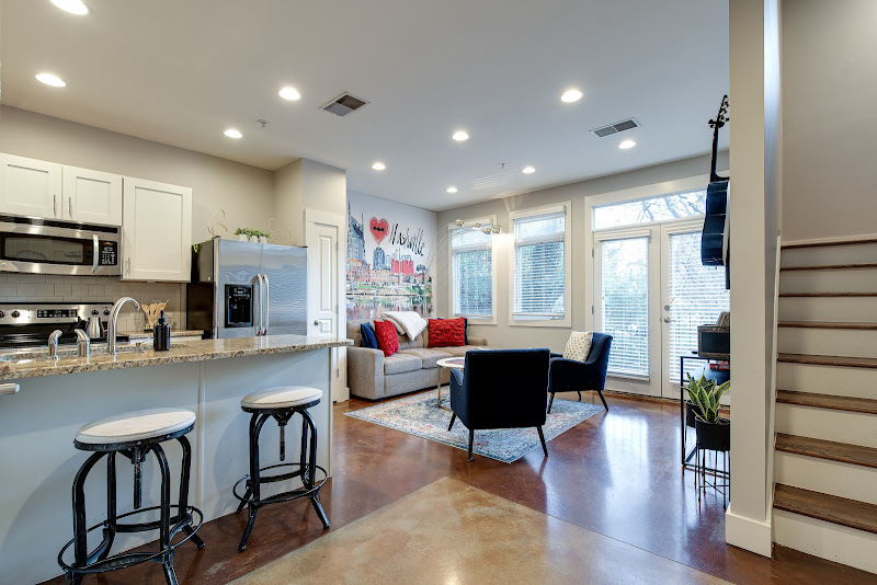 BowSTRing Management - Airbnb Property Management Nashville - Vacation home rental agency in Nashville