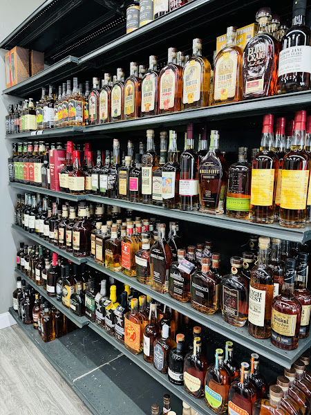 Liquor Lab - Liquor store in Galveston