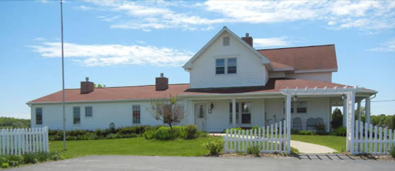 The Feathered Star Bed & Breakfast - Bed & breakfast in Egg Harbor