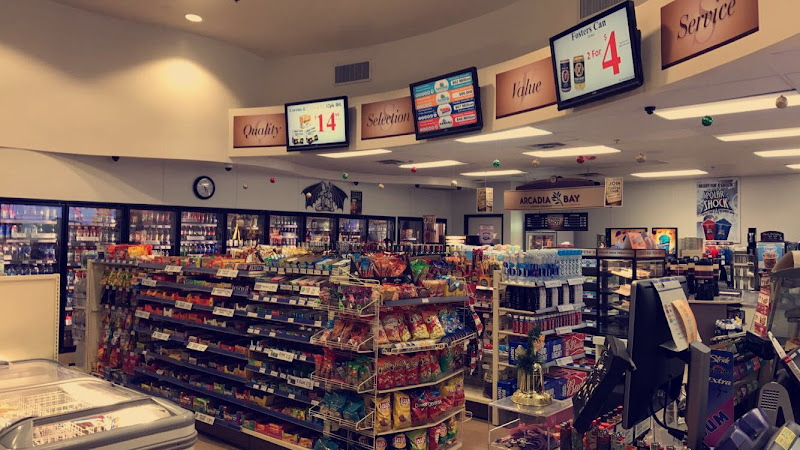 University Village Food Mart - Liquor store in Palm Desert