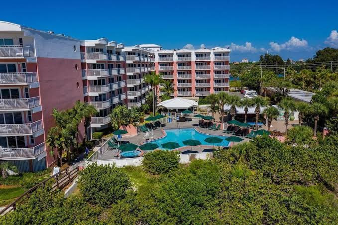 Beach House Suites