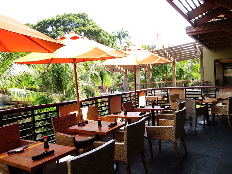 Doraku Sushi Waikiki - Sushi restaurant in 2233 Kalākaua Ave Suite 304