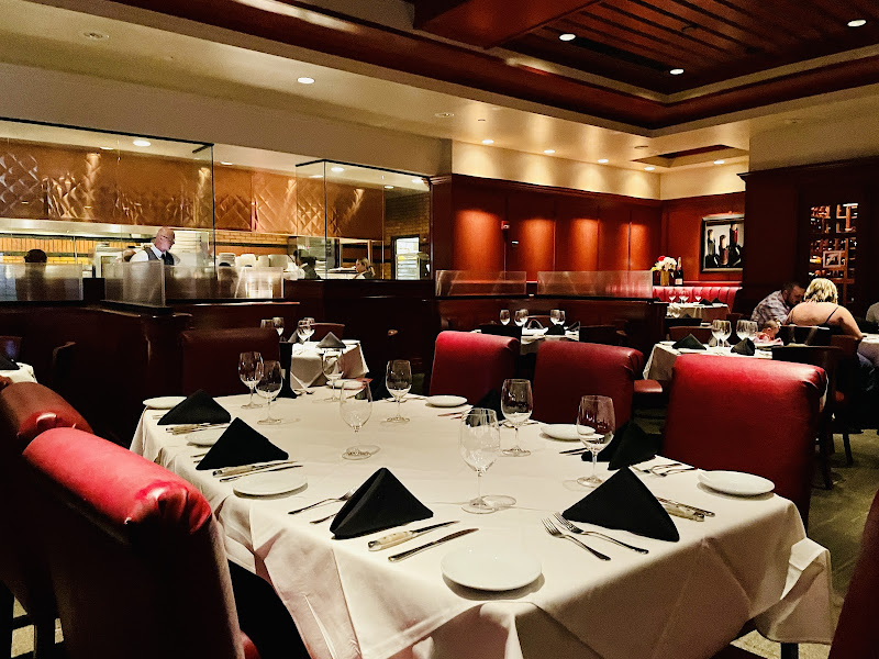 Fleming’s Prime Steakhouse & Wine Bar - Steak house in Sandestin
