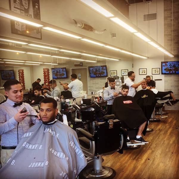 South Austin Barber Shop (Slaughter Lane)