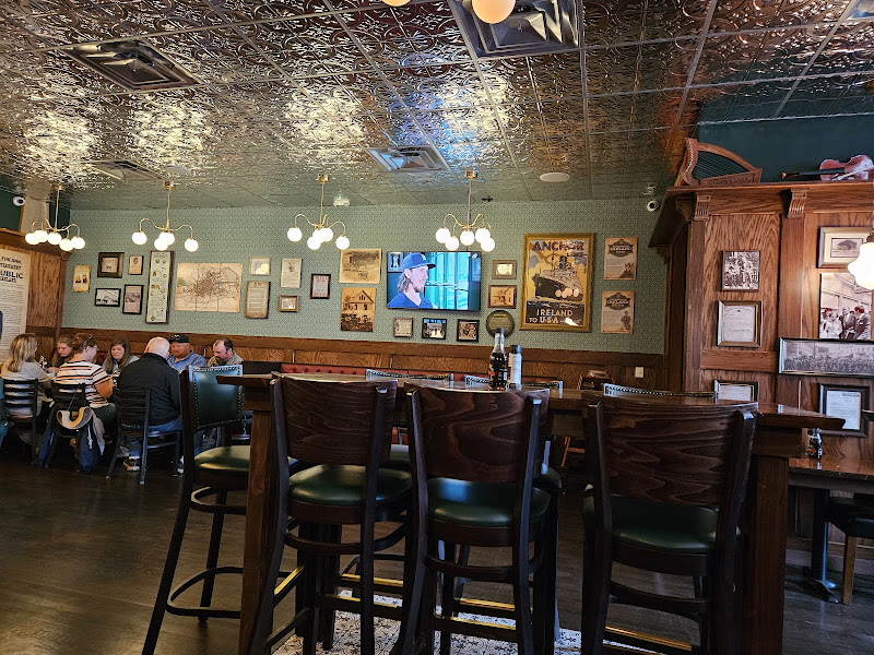 Patrick Doud's Irish Pub - Restaurant in Mackinac Island