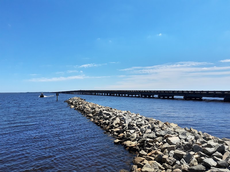 Alligator River Marina - Marina in Columbia