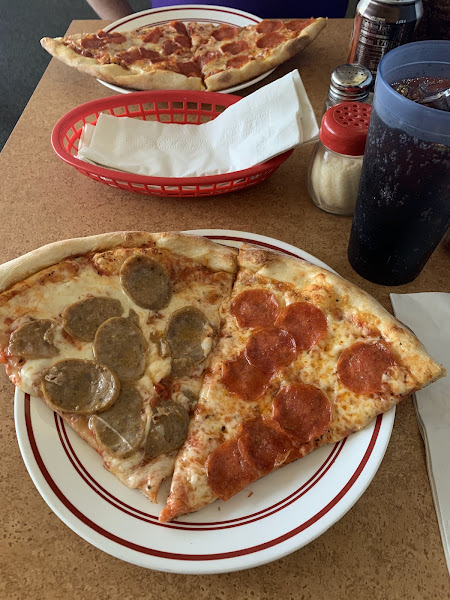 Pizzeria Del-Dio Italian Restaurant