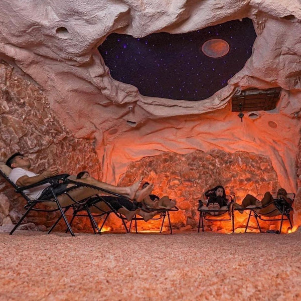Luna Float Spa & Salt Cave - Spa in Colorado Springs